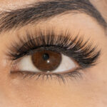 THE CHANEL LASH - Image 2